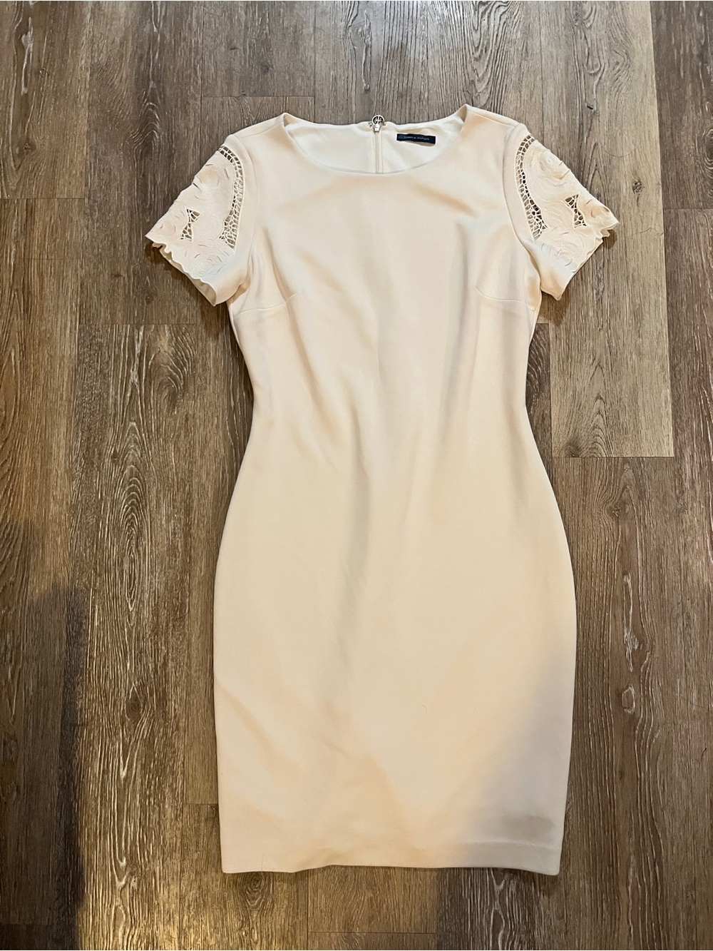 Tommy Hilfiger Cream Lace-Sleeve Midi Sheath Dress